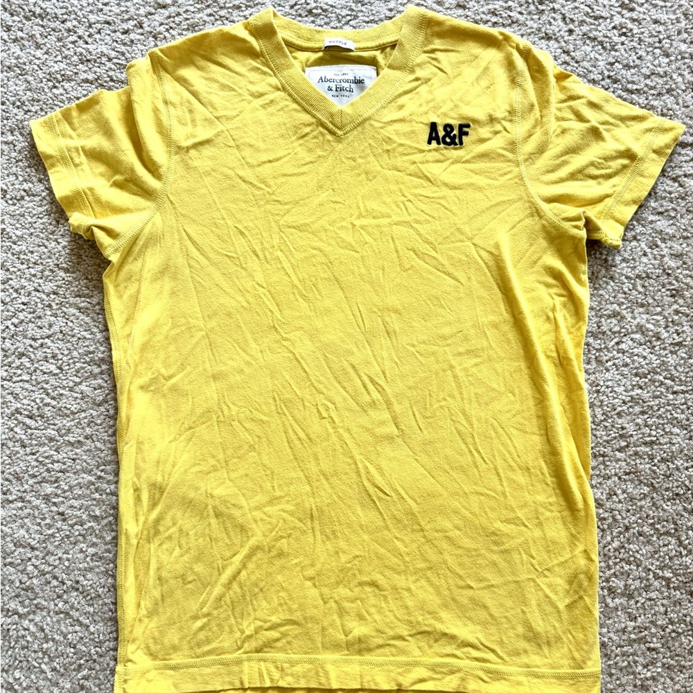 Y2K Vtg Abercrombie & Fitch Muscle Tee Size L Logo Preppy Athletic Yellow